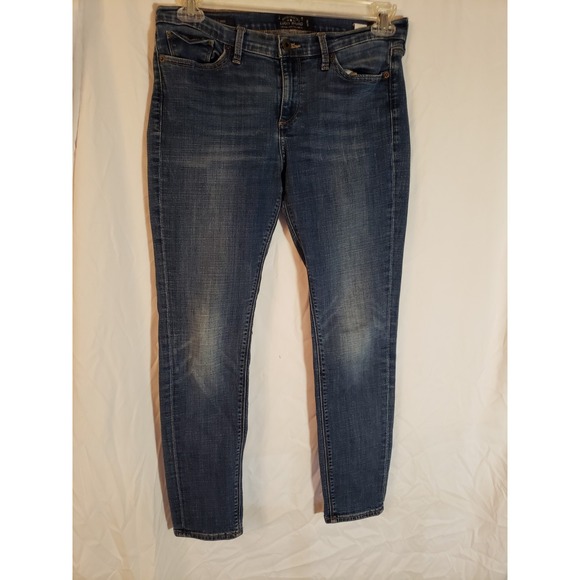 Lucky Brand Denim - Women's Lucky Brand Charlie Skinny Jeans Size 10